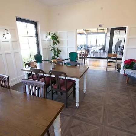 Hotel Nora Butik Ve *